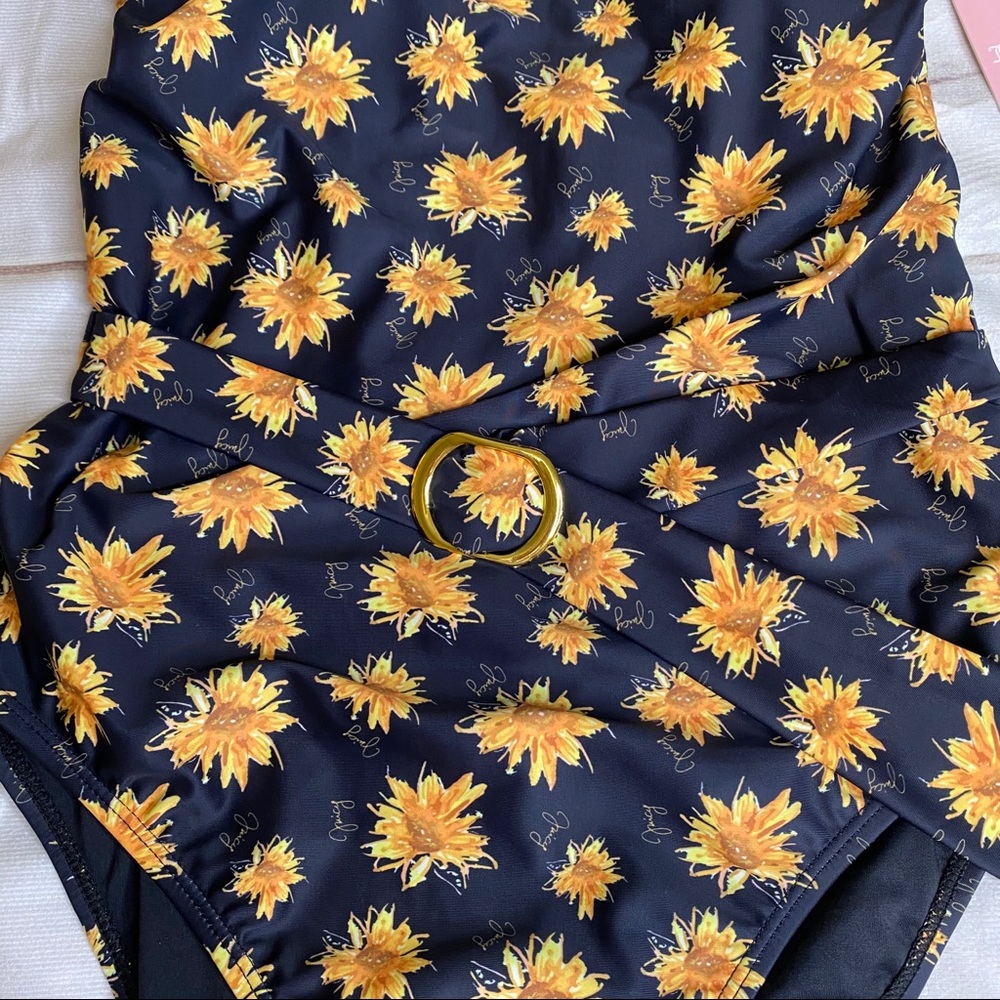 Juicy Couture Size large Black Off-The Shoulder Floral Belted One-Piece - Picture 5 of 11
